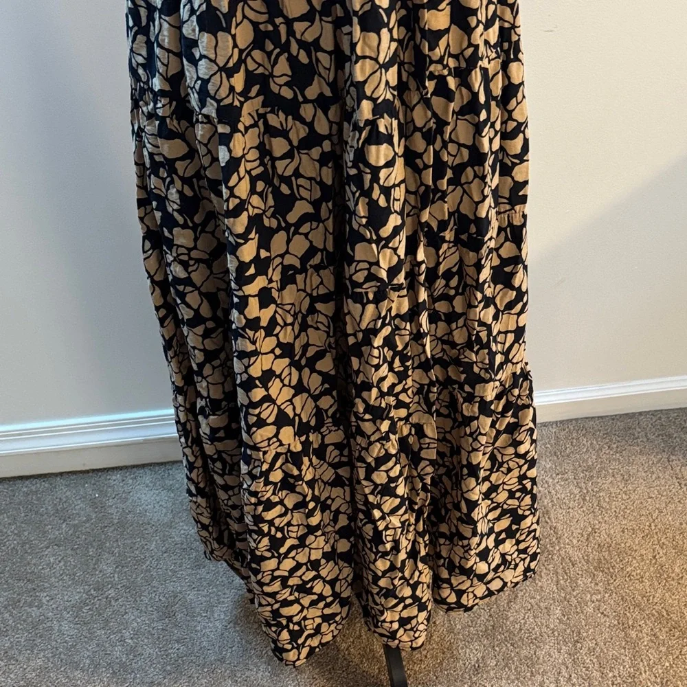 Abercrombie & Fitch Black Maxi Dress with Tan Leaf Pattern